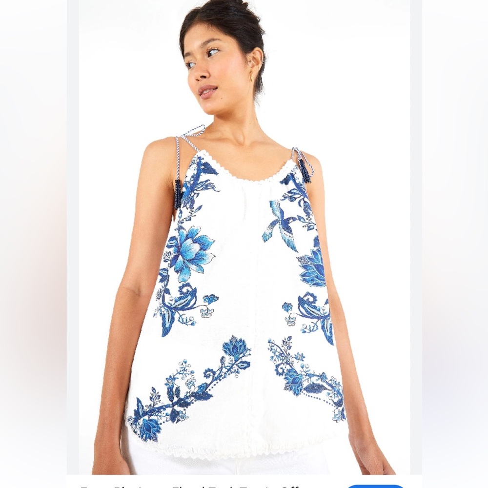 Farm Rio Arara top size medium